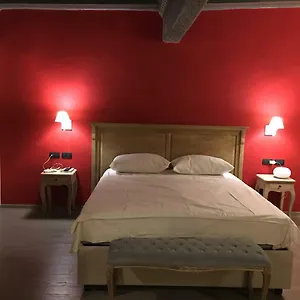 Visione Strada Maggiore 62 2*, Bologna Italy